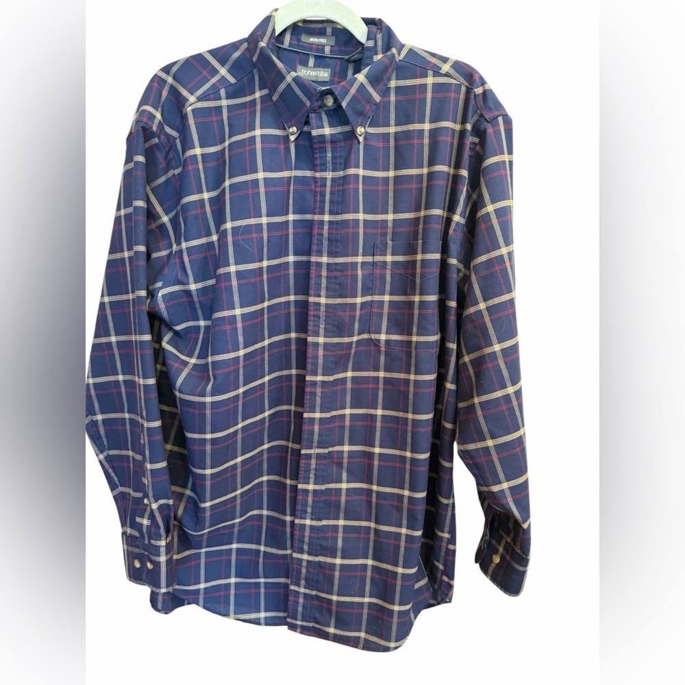 St. John’s Bay Men’s Navy Plaid Button-Down Shirt size Large